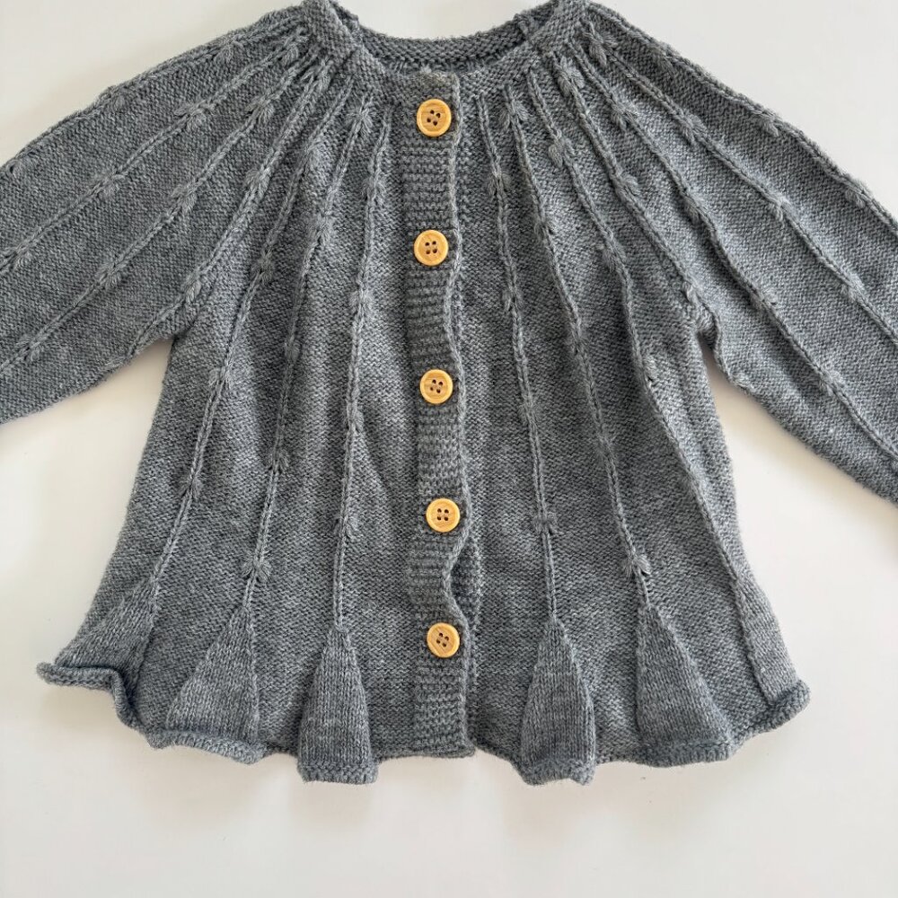 ATOGUTA Knit Cardigan | Wood Buttons, Flared Hem | Heather Grey | 12–18M | EUC
